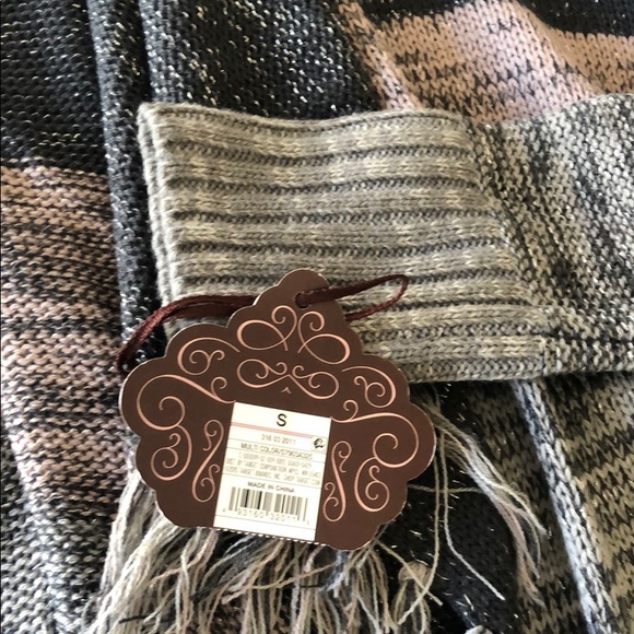 Cardigan - Picture 2 of 2